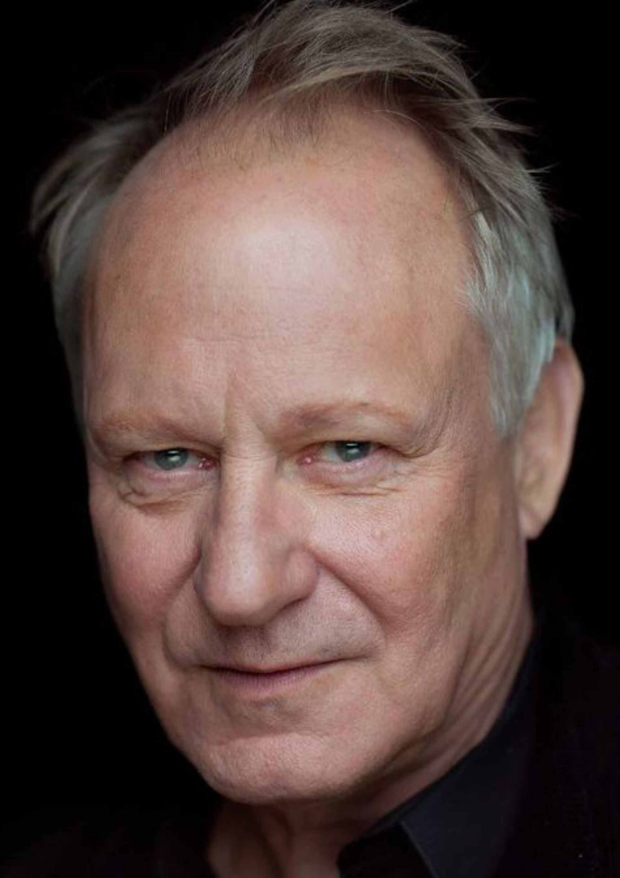 Stellan Skarsgard