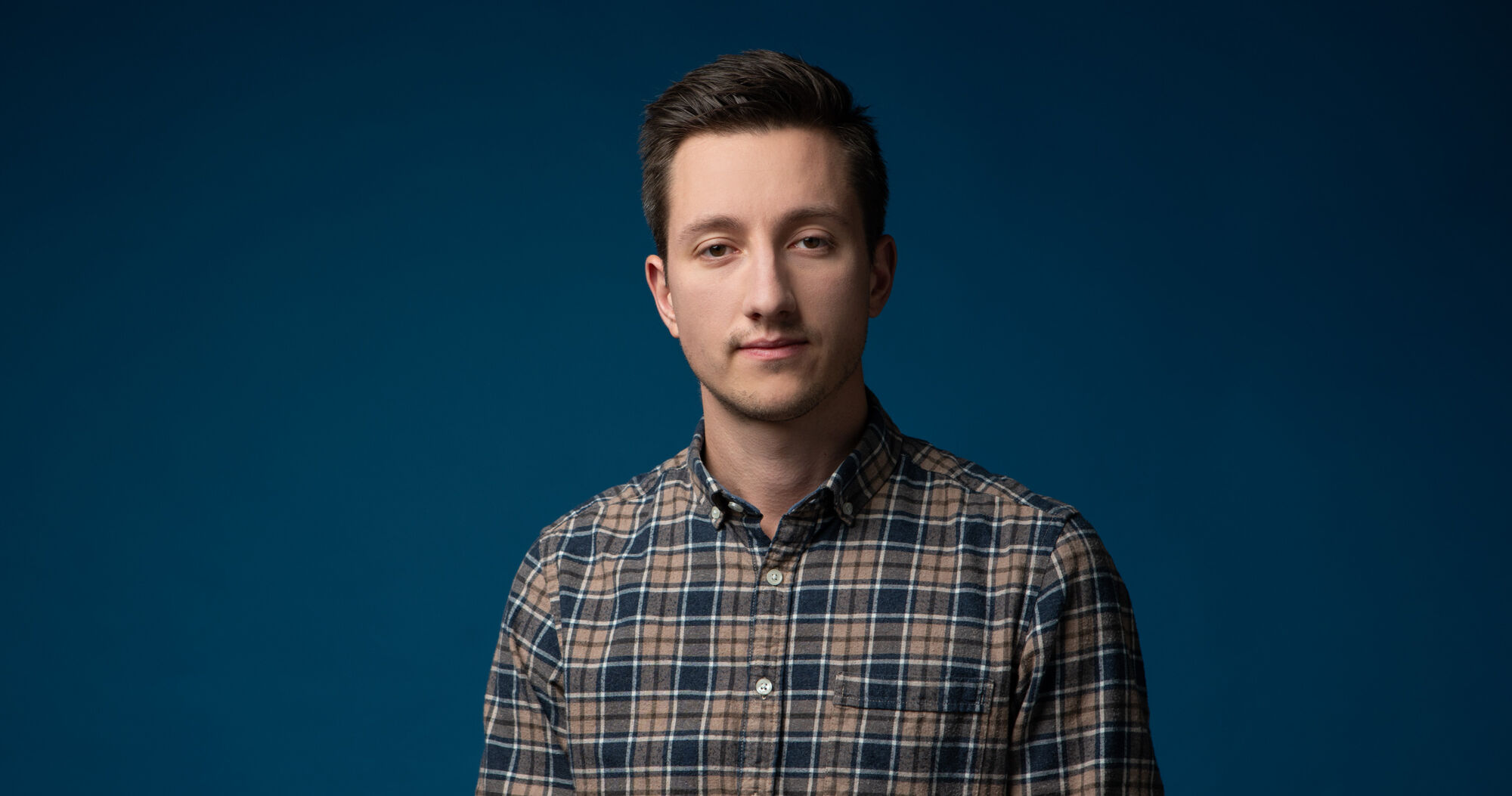 Vincent Savoy portrait close Pentamedia