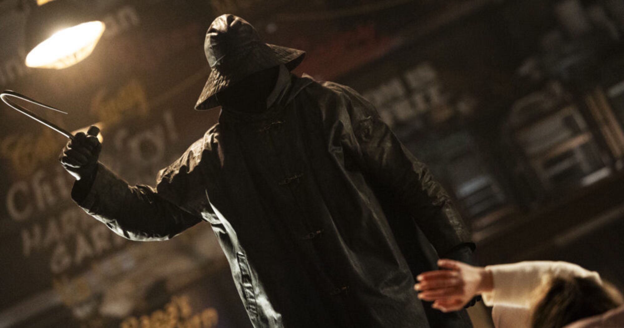 DF 13867 r 1000x667 thumbnail