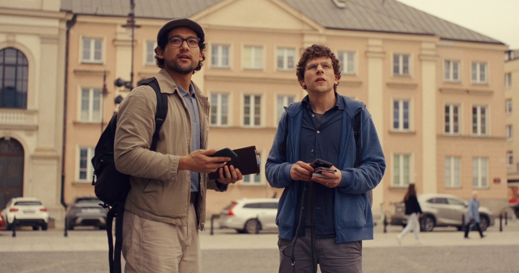 Real Pain Szenen ov 030 ARP 240206 JS G2 72746 00 23 22 04 Still060