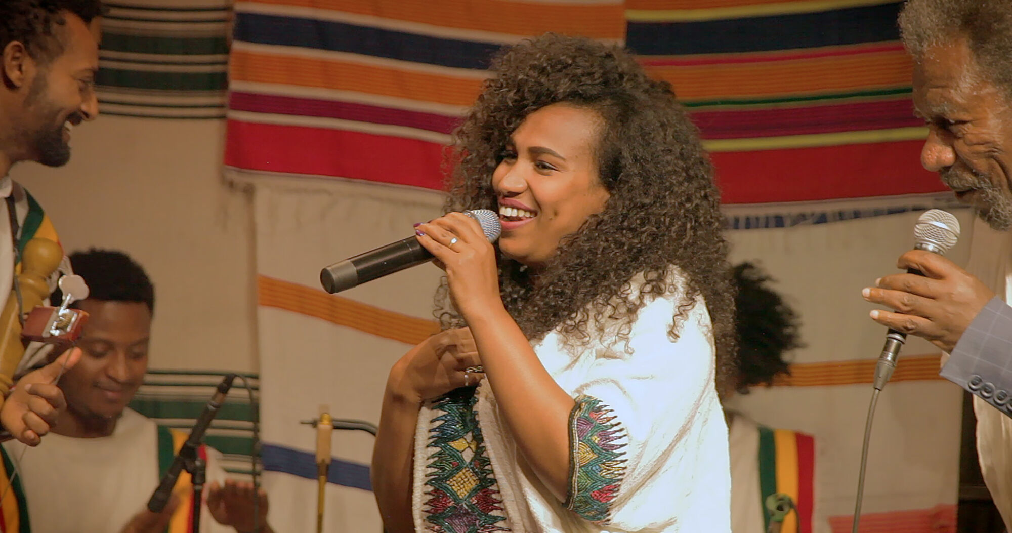 Stand Up My Beauty Filmstill1