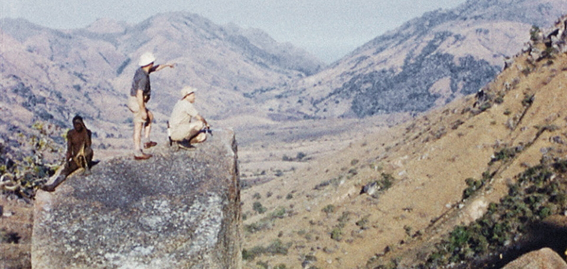 African Mirror Filmbulletin