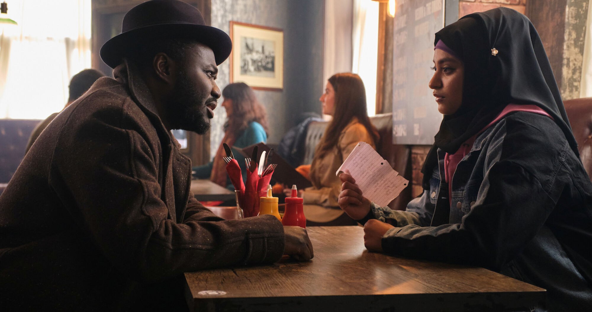 05 17 wolfe s01 3139698