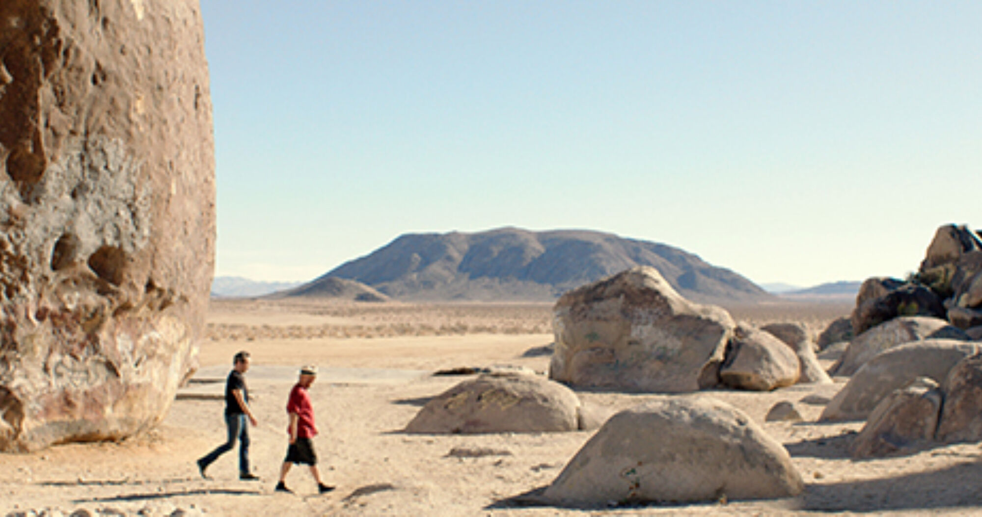 2 wirii stills 1115 screenwriters dv devincentis and anthony peckham in the mojave desert