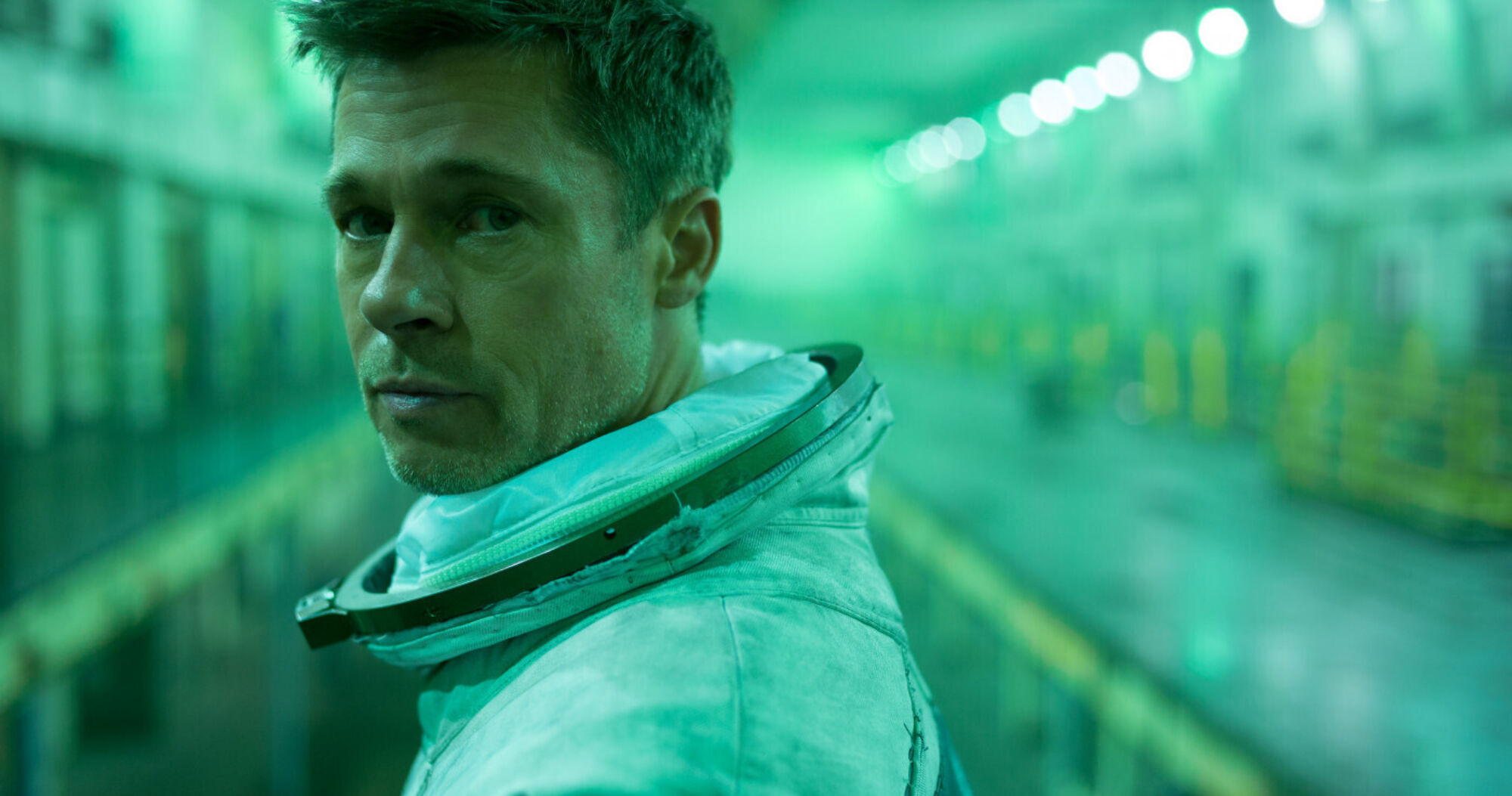Ad astra szenen ov 04 roy brad pitt
