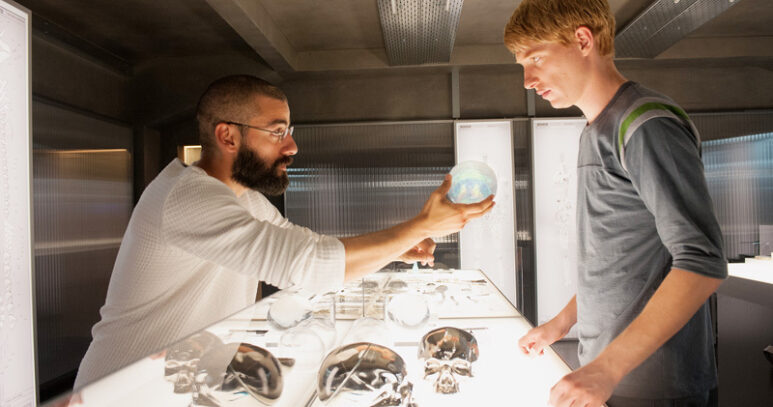 Ex machina 02