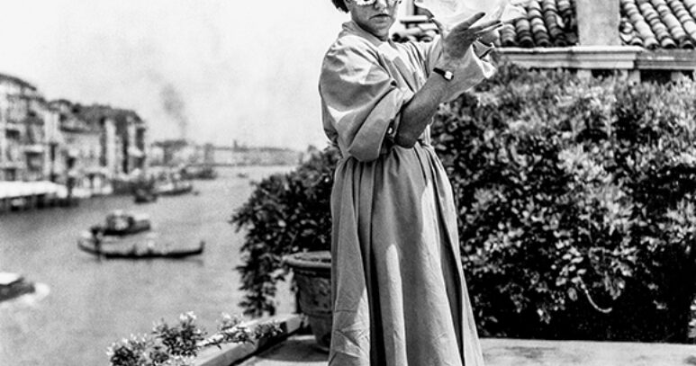 Peggy guggenheim standfoto 05