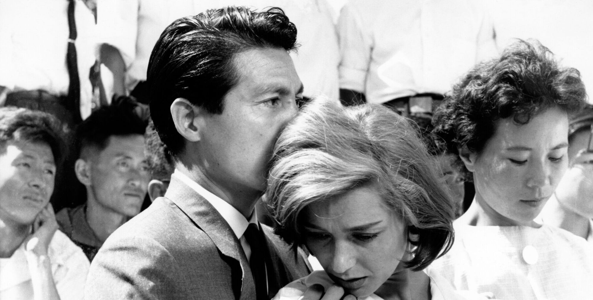 Hiroshima mon amour op Em Y5